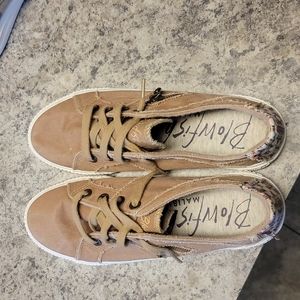 Womens Blowfish size 8.5